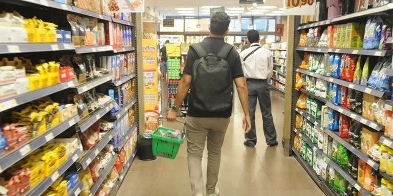 Abras apoia medidas do governo para alimentos e pede urgência na desoneração da cesta básica