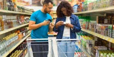 Páscoa 2025: consumo de ovos cai e bombons ganham espaço