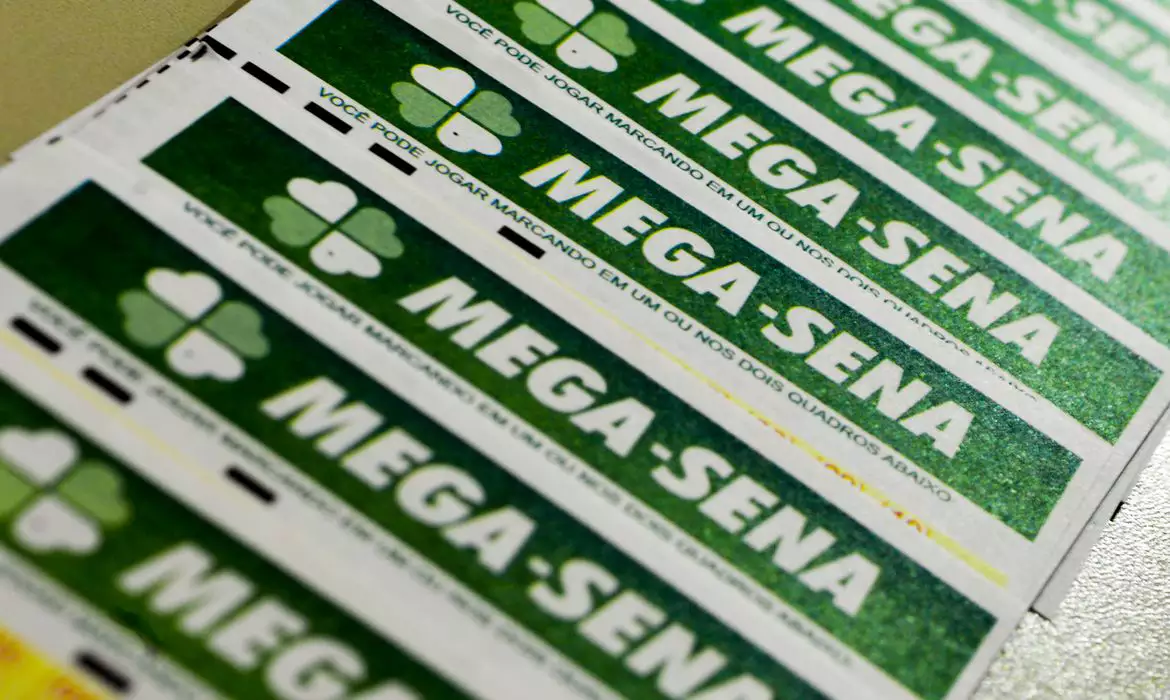 Mega-Sena pode pagar R$ 25 milhões nesta terça-feira