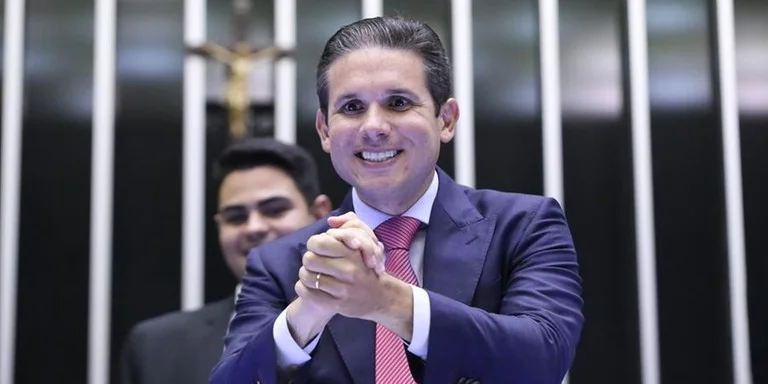 Debate sobre projeto que amplia isenção do IR deve se estender pelo 1º semestre, diz Motta