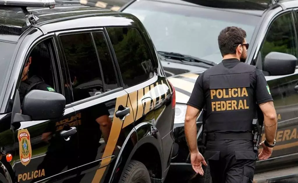 Polícia Federal abre concurso com 1 mil vagas e salários de até R$ 26,8 mil